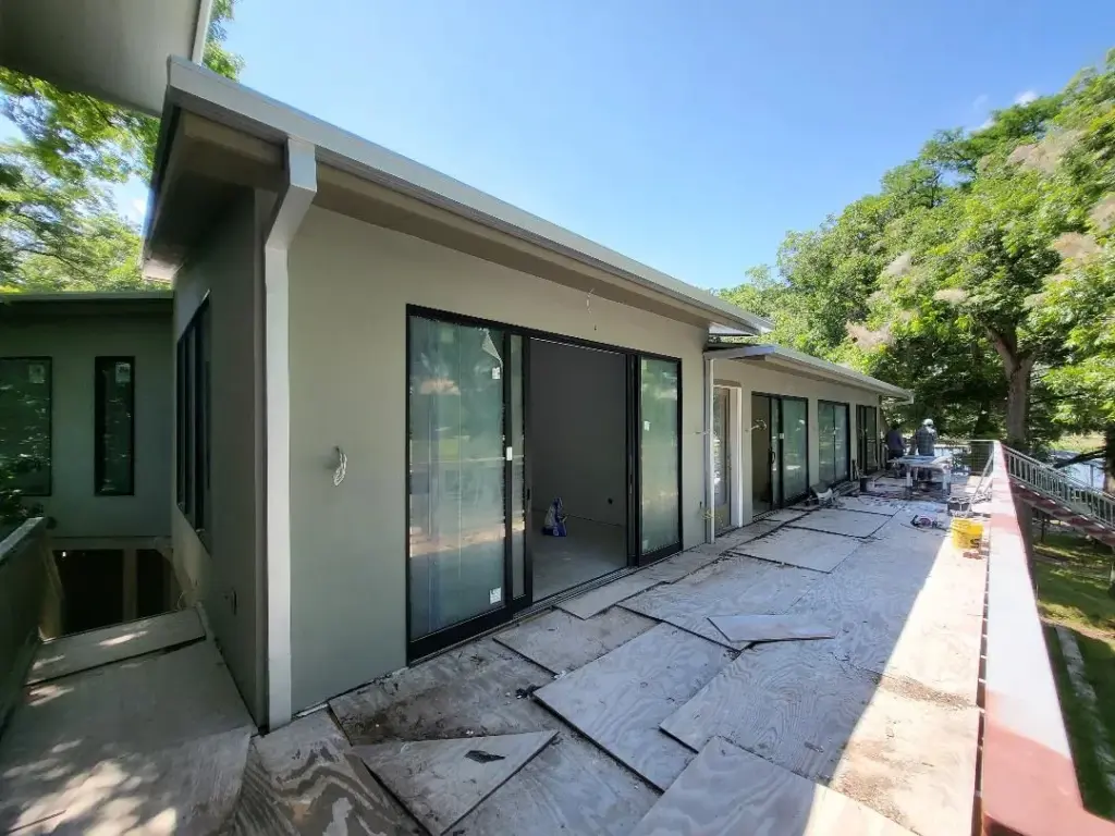 Galvalume+gutter+installation+by+ASRGS+rain+gutter+company+on+2+story+home+in+Misson+Hills+Ranch+rear+view 1920w