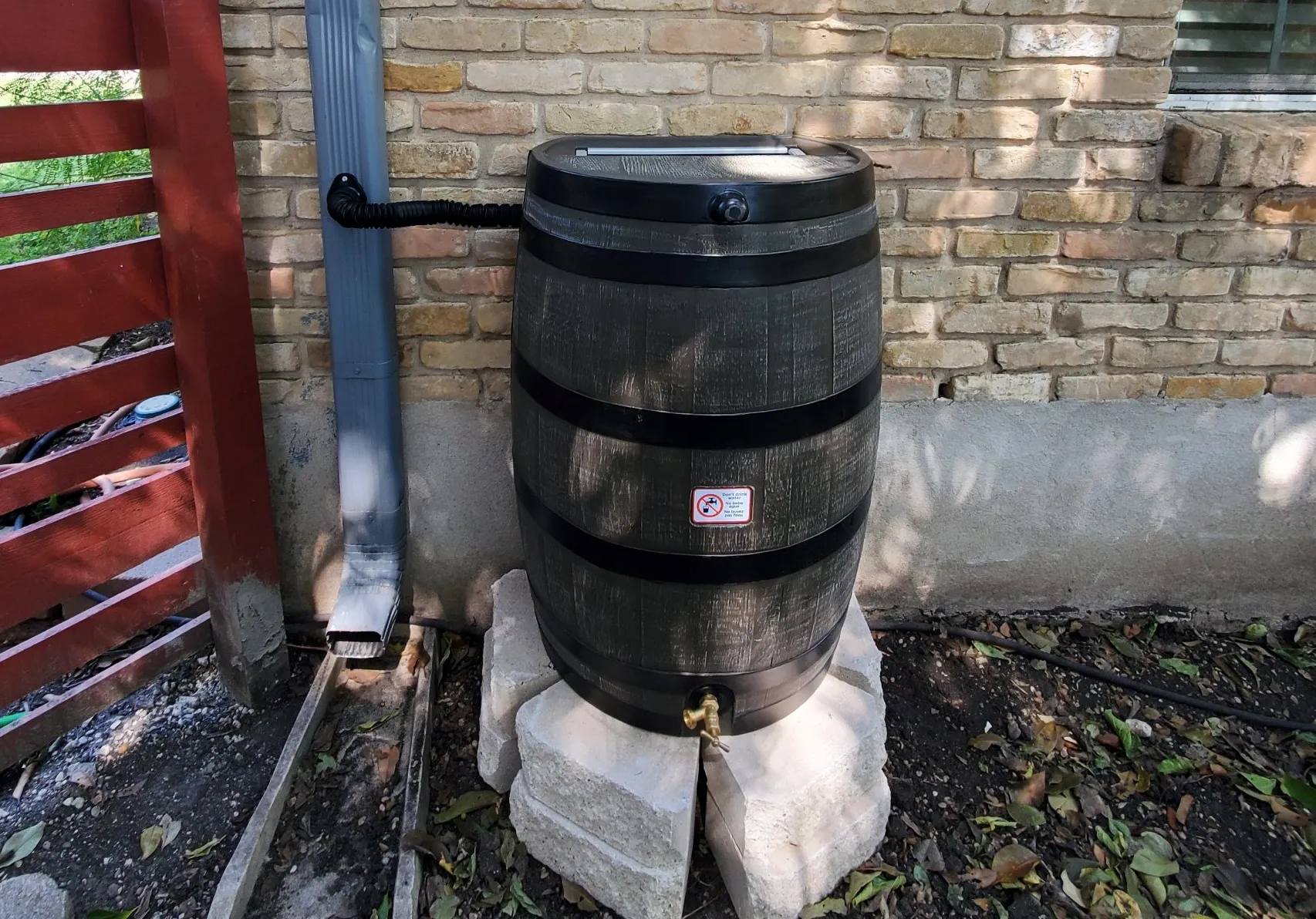 Rain Barrels and Water Collection Tanks: Texas Homeowners Benefit from Lowering Their Monthly Bills