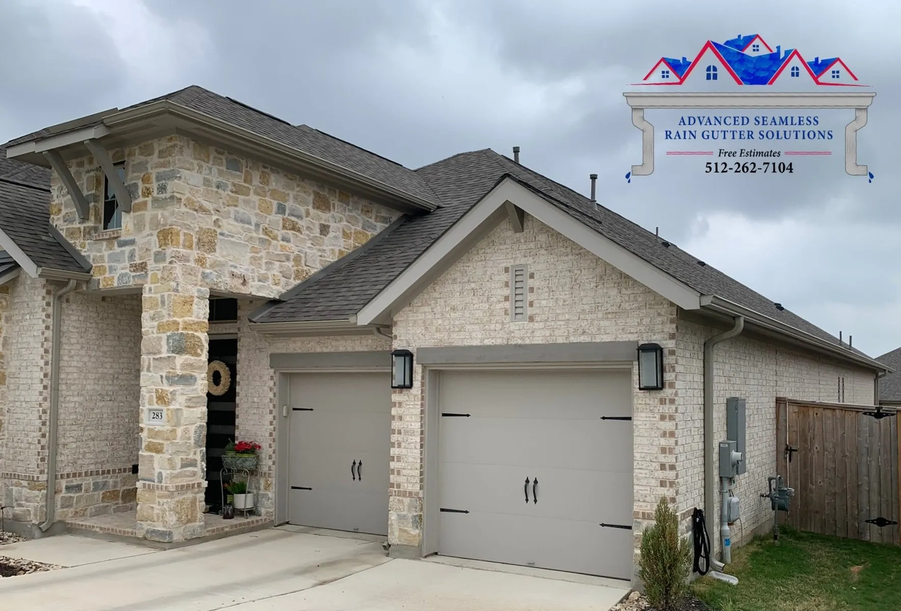 What is the Difference Between Seamless and Sectional Gutters in Texas?