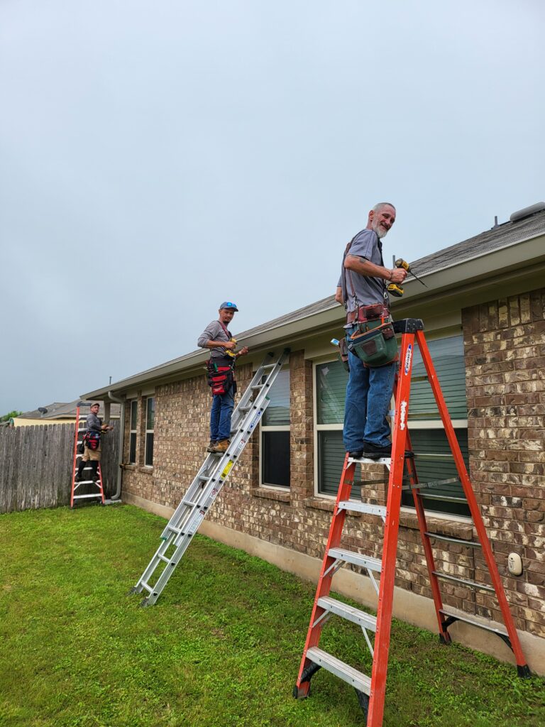 advanced seamless rain gutter solutions team