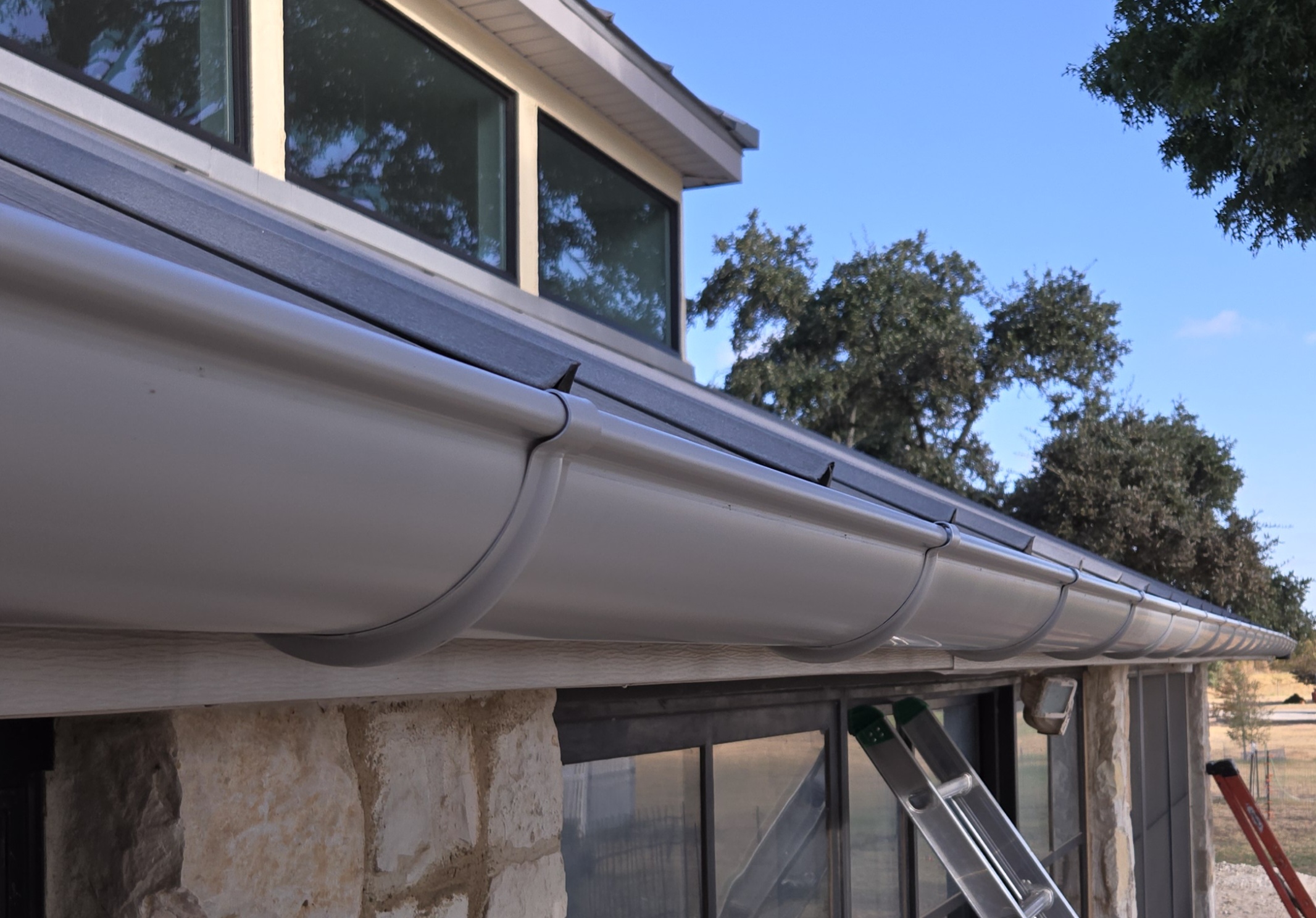 Seamless Half Round Gutters